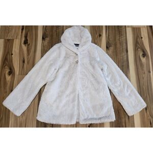 Patagonia Pelage Jacket Faux Fur Girls White Size XXL / 16-18 Very Soft 2 Button